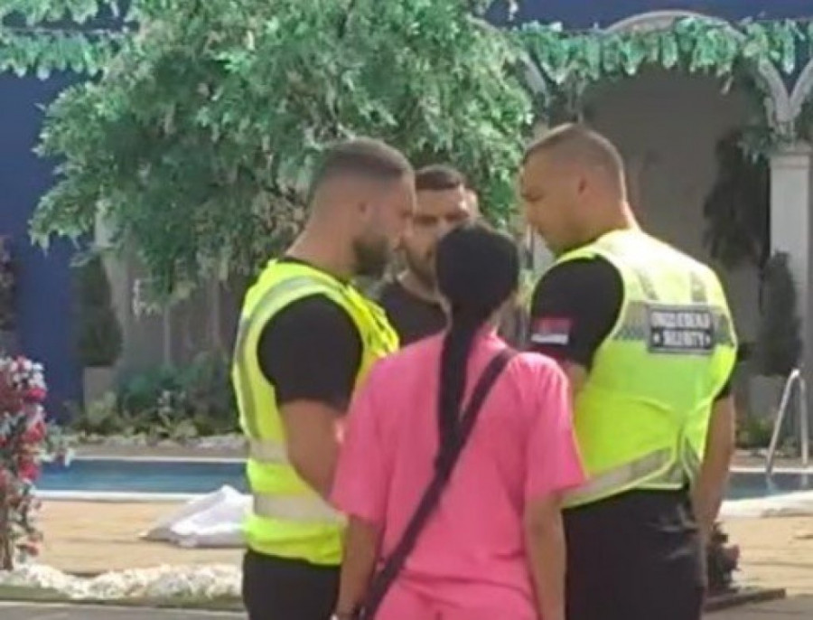 OBEZBEĐENJE ISPRATILO UNAKAŽENU STARLETU! Maja Marinković DOBILA CRVENI KARTON u samoj završnici sezone, SNIMAK BEZ CENZURE ŠOKIRA! (VIDEO, GALERIJA)