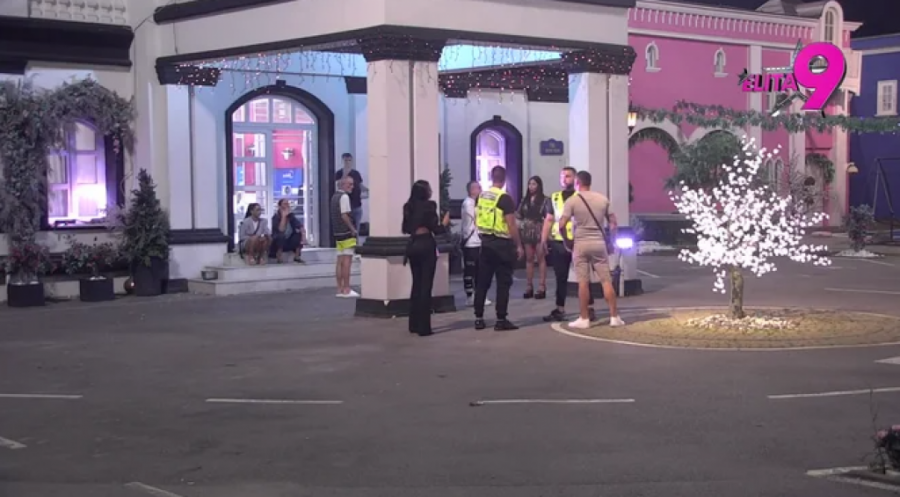 VRHUNAC BESNILA MAJE MARINKOVIĆ: Saznala za Asmina i Sofiju, obezbeđenje hitno moralo da reaguje! PREKID PROGRAMA! (VIDEO)