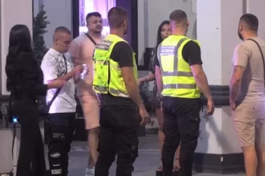 SKANDALČINA! ALIBABA PREKRŠIO PRAVILA UGOVORA, TETOVKIN INTIMNI SNIMAK USIJAO MREŽE! Šuška se da je zbog ovoga SOFIJA JANIĆIJEVIĆ NAPUSTILA RIJALITI! (VIDEO)