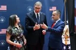 VUČIĆ NA PRIJEMU U AMBASADI SAD U BEOGRADU! Amerika obeležava 250 godina nezavisnosti! (FOTO)