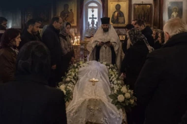 OVO NIJEDAN ČOVEK, ČAK NI SVEŠTENIK, NE SME DA URADI KAD NEKO UMRE: Takve osobe, prema kanonu, automatski se podvrgavaju anatemi