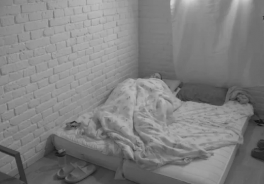 ANĐELO RANKOVIĆ IMAO BRUTALNU VRELU AKCIJU U ELITI: Pogledajte ŠOK-SNIMAK kako je ZADOVOLJIO Boginju! (VIDEO)