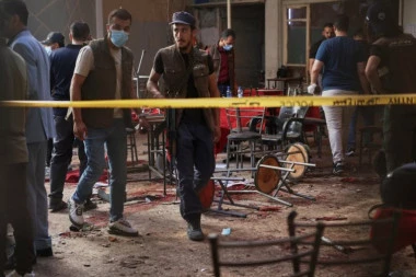 TERORISTIČKI BOMBAŠKI NAPAD U DAMASKU! Novi detalji STRAVIČNE EKSPLOZIJE u kafiću - broj MRTVIH i POVREĐENIH raste! (FOTO, VIDEO)