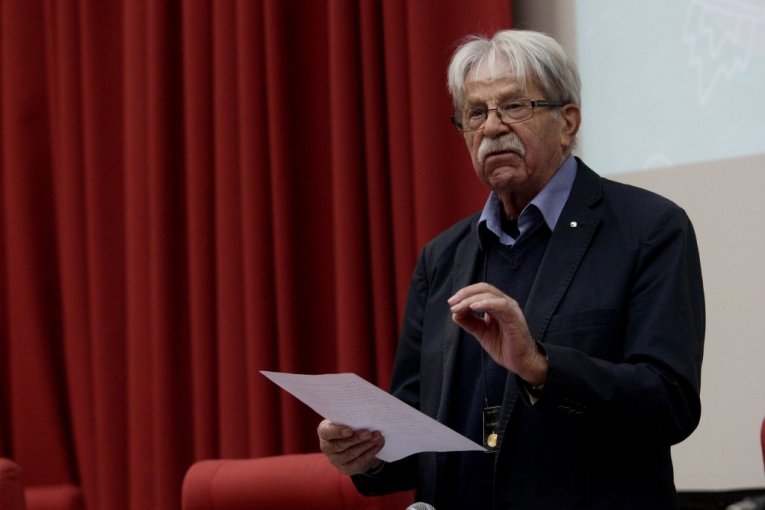 Ljubivoje Ršumović