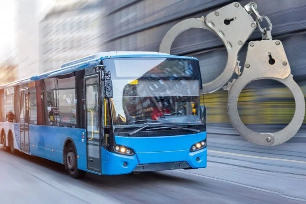 UŽAS NA AUTO-PUTU KOD NOVOG SADA! Autobus naleteo na pešaka i ubio ga: Vozač pobegao ka Subotici, ubrzo je uhvaćen!