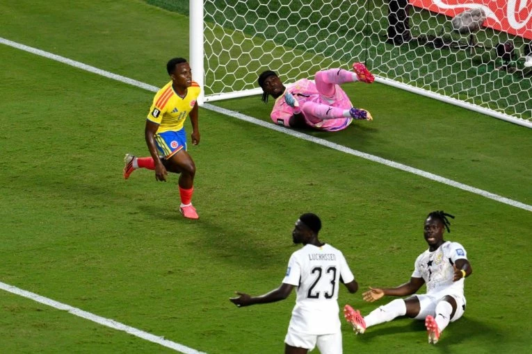 GOOL! Vodi Kolumbija u Kanzasu!