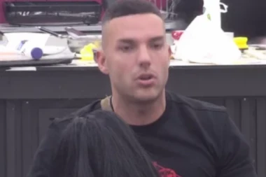 RASKRINKAN PRED SVIMA! Matora brutalno udarila na Anđela, Dača ga ODAO za Enu Čolić, a onda je usledio HAOS zbog Anite: "Sekla je vene za mnom!"