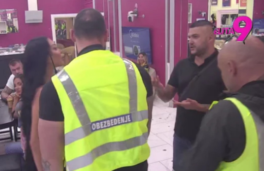 HITAN PREKID EMISIJE! Voditelj uneo informaciju iz spoljnog sveta, Asmin PODILJAO, pa se ZALETEO na Maju, OBEZBEĐENJE ga jedva obuzdalo!