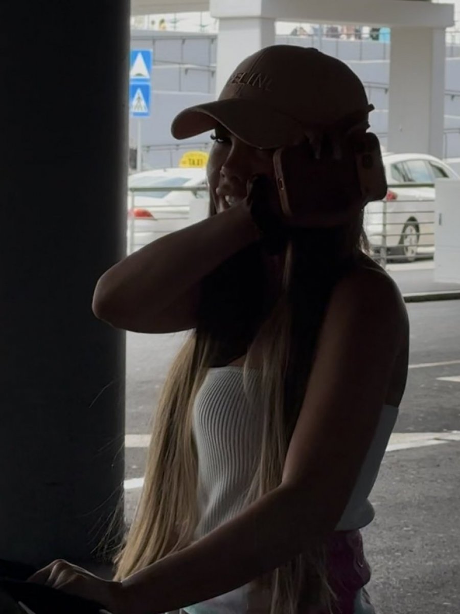 PRVI PUT U JAVNOSTI SA SINOM: Da li se sećate Dragane Mitar iz Zadruge?! Imala je LJUBAVNIKA u rijalitiju, a onda je preko noći nestala, OVAKO danas izgleda!