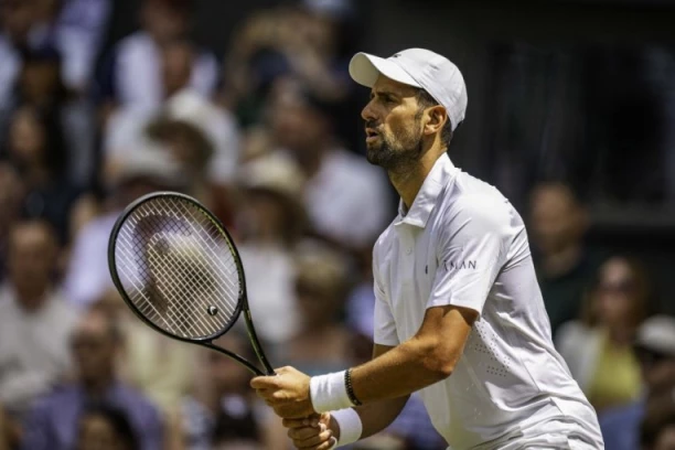 FEDERER MOŽE SAMO DA MU SE POKLONI! Đoković oborio nestvaran rekord, ovo će biti teško nadmašiti!