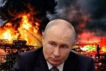 PUTIN POD SVE VEĆIM PRITISKOM, POTPUNI HAOS U RUSIJI! Ukrajinci pogodili jednu od najvećih rafinerija, građani u REDOVIMA za GORIVO, skaču na cisterne! (FOTO, VIDEO)