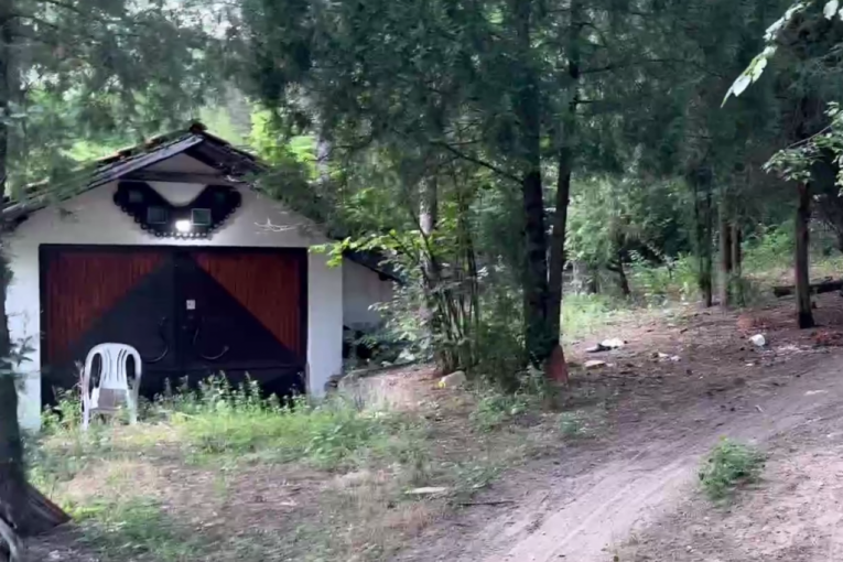 Kuća pokojnog Andrije Bajića