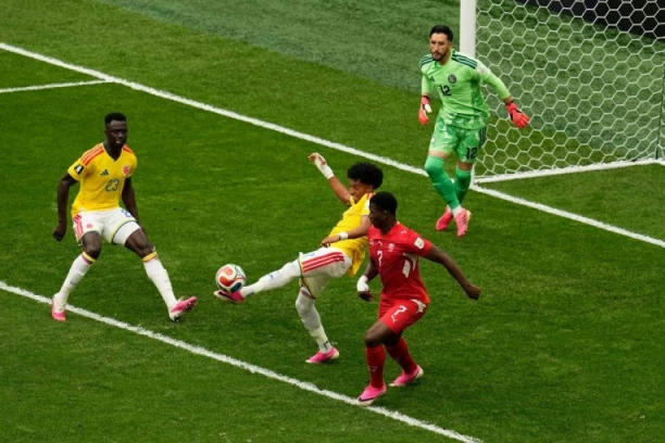 ŠVAJCARSKA - KOLUMBIJA: "Sajdžije" u problemu, Argentina "trlja ruke"!