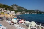 ŠTA JE OVO IZAŠLO IZ MORA U SUTOMORU? Kupači se prepali od straha - ovo stvorenje NIKAKO NE DIRAJTE! (FOTO)