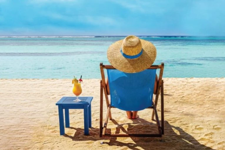 Opušteno leto uz Relax keš kredit Adriatic Banke