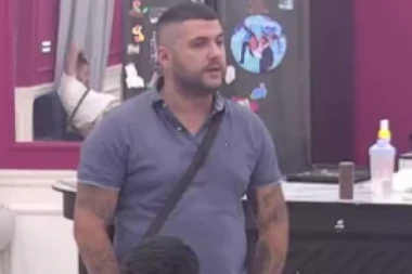 HITAN PREKID PROGRAMA! Asmin Durdžić se obratio RODITELJIMA pred FINALE Elite, a Takiju poslao BRUTALNU PORUKU!