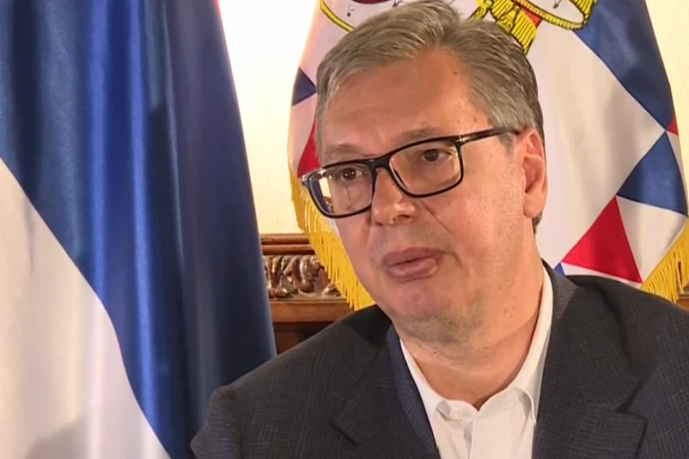 VUČIĆ PORUČIO PENZIONERIMA: Ne sekirajte se, neće biti nikakvih mera protiv vas!