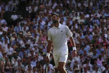 NOVAK ĐOKOVIĆ NA KLINICI! Čim je ispao sa Vimbldona, hitno je doneo ovu odluku! (FOTO)