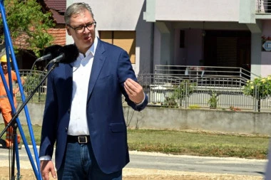"BEZ VAS NIŠTA OD OVOGA NE BISMO MOGLI DA URADIMO!" Vučić poručio narodu: Srbija će nastaviti ekonomski da se razvija!