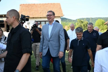"DO SADA 1.795 PRIJAVA!" Vučić otkrio prve rezultate portala "Ko si, bre, ti" - VEĆ 200 PROBLEMA REŠENO!
