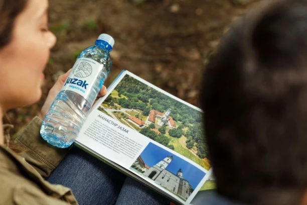 Koliko vode nam je zaista potrebno tokom vrelih dana?
