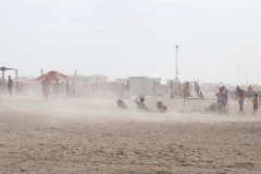 DRAMA NA PLAŽI! Misteriozni fenomen uplašio kupače, a onda je usledilo OVO! (VIDEO)