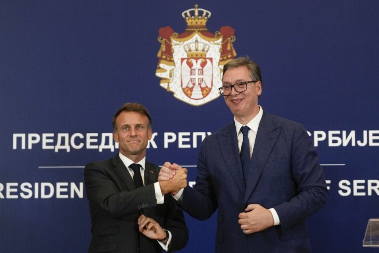 NOVA POČAST ZA SRBIJU! Vučić danas i sutra sa Makronom u Parizu