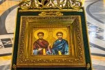 JEDNA OD VELIKIH TAJNI PRAVOSLAVLJA: U kalendarima se pominju tri para svetitelja istih imena koji su lečili bez nagrade - evo kog Kozmu i Damjana danas slavimo