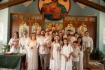 DVADESET DVOJE AMERIKANACA U ISTOM DANU PRIMILO SVETO KRŠTENJE: Rast pravoslavne zajednice u Americi ne jenjava