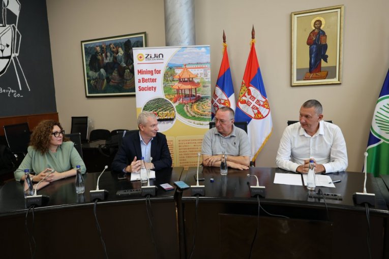 Sastanak u Boru