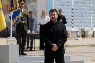 HAOS U KIJEVU SE NASTAVLJA! Zelenski još nije presekao ko će zameniti smenjenog ministra odbrane, JEDNO IME se sve glasnije SPOMINJE!