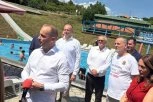 Otvorena besplatna škola plivanja za osnovce u Aranđelovcu