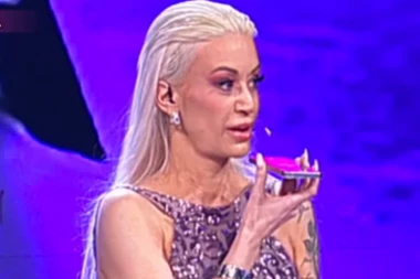 ŠOK! DUŠICA JAKOVLJEVIĆ DONELA ODLUKU DA SE POVUČE DVA DANA PRED SUPERFINALE: Srce i duša su hteli, ORGANIZAM NE MOŽE...