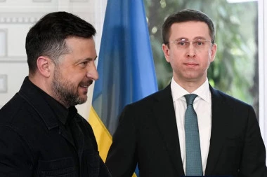 ZELENSKI POVUKAO HITAN POTEZ! Posle novih ruskih udara donete ključne odluke za opstanak zemlje!
