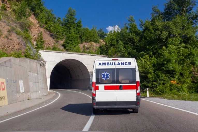MAJKA I ĆERKA PREMINULE U RAZMAKU OD SAT VREMENA Tragedija u Crnoj Gori