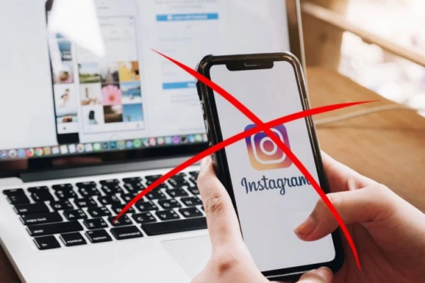 Posle Fesjbuka, pao i Instagram!
