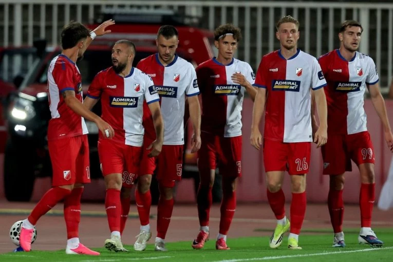 VOJVODINA - OFK BEOGRAD! Derbi prvog kola Superlige Srbije!