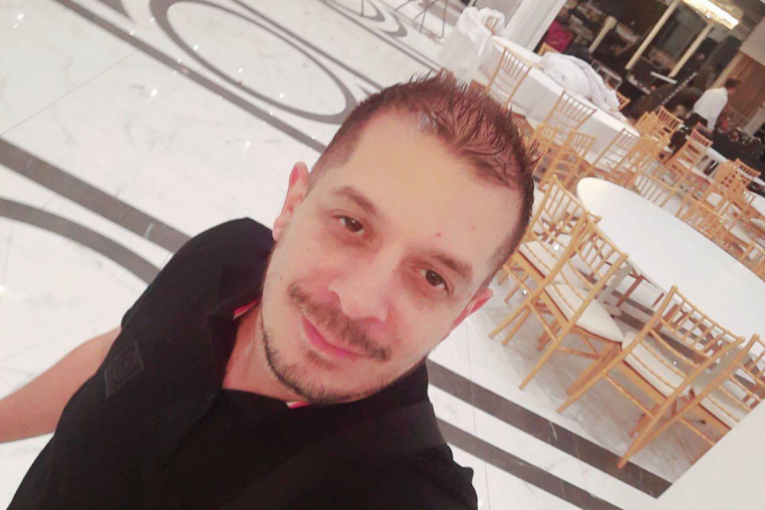 Dejan Mitrović nastradao u saobraćajnoj nesreći na Dejan Mitrović nastradao u saobraćajnoj nesreći na Obrenovačkom putu kod OstružniceObrenovačkom putu kod Ostružnice