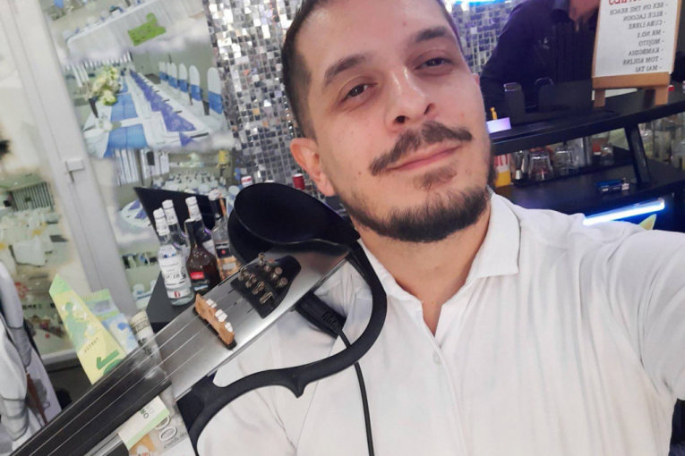 Dejan Mitrović nastradao u saobraćajnoj nesreći na Obrenovačkom putu kod Ostružnice
