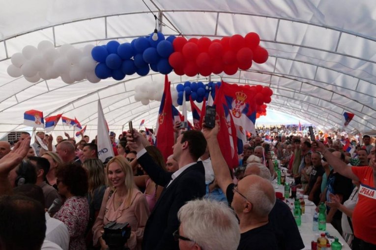Skup SNS u Lozoviku