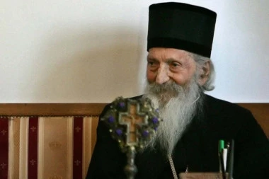 LIK PATRIJARHA PAVLA IM NEPOŽELJAN: Prištinske vlasti zabranile izradu murala čoveka koji je ljude učio ljubavi i praštanju