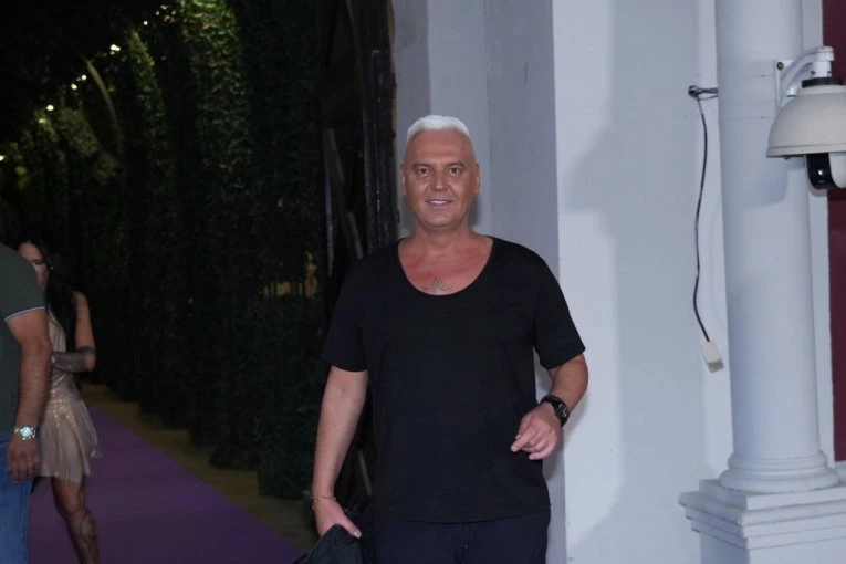 NAPADNUT MILAN MILOŠEVIĆ UŽIVO U PROGRAMU: Momentalni prekid emisije - REGION ZGROŽEN!