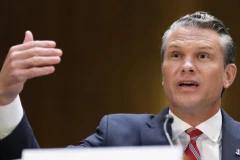 ČISTKA U PENTAGONU! Pit Hegset smenio vrhovnog vojnog stratega Amerike, a RAZLOG se KRIJE! (FOTO)