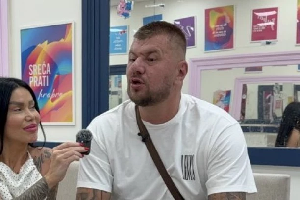 JANJUŠ PONOVO U ULOZI OCA! OVO JE ČEKAO DESET MESECI: BIvši košarkaš podelio najradosniju sliku! (FOTO)