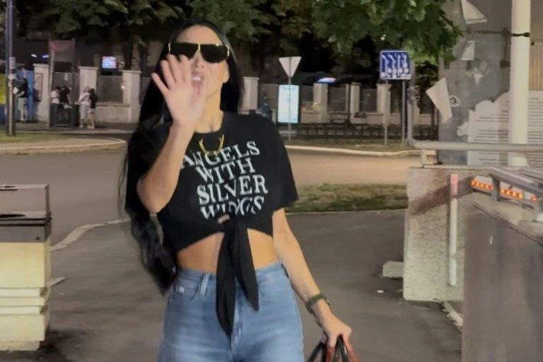 LJUDI, ŠTA SE DESILO SA MAJOM MARINKOVIĆ?! Izletela sa Pinka kao furija pred gostovanje sa Asminom, RAZLOG ŠOKIRA! (VIDEO, GALERIJA)