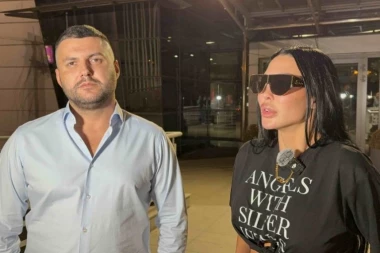 OSVANULA EKSPLICITNA FOTOGRAFIJA OBNAŽENE MAJE I ASMINA: Slika se munjevitom brzinom širi na društvenim mrežama! (FOTO)