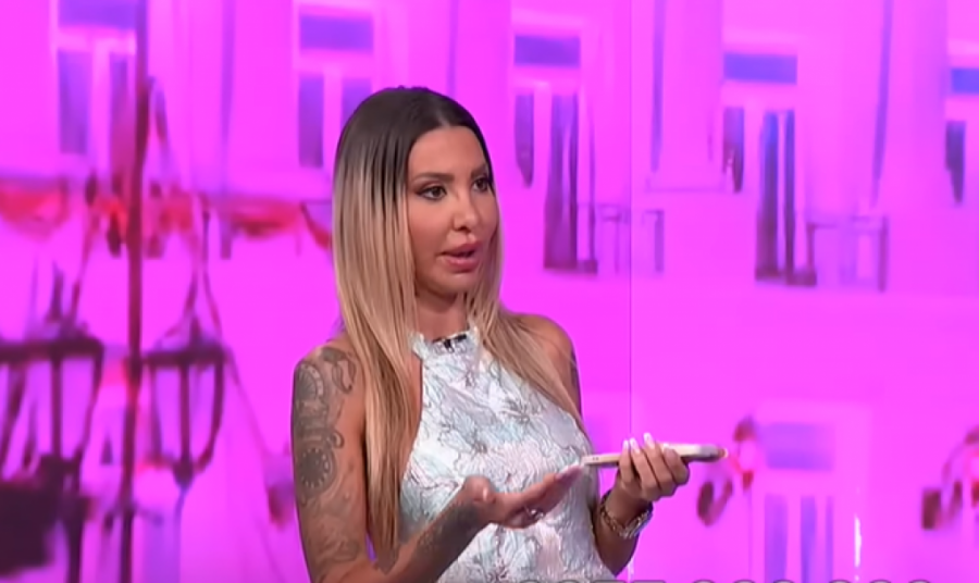 ŠOK, OVO JE ASMINOV SIN SAMUEL?! Aneli uživo u programu pokazala fotku maloletnog dečaka - javnost u ŠOKU! (VIDEO)