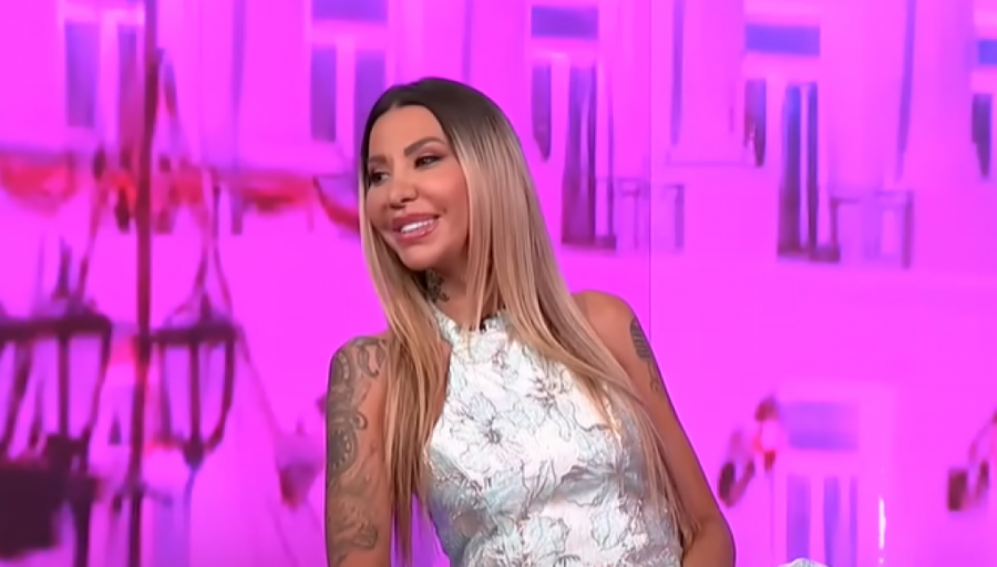 ŠOK, OVO JE ASMINOV SIN SAMUEL?! Aneli uživo u programu pokazala fotku maloletnog dečaka - javnost u ŠOKU! (VIDEO)