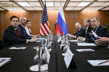 ZAVRŠEN KLJUČAN SASTANAK: Razgovarali Rubio i Lavrov, OVO su bile glavne teme! (FOTO, VIDEO)