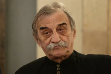 LJUBIŠA RISTIĆ NASLEDIO GORDANU GONCIĆ: Treba sačuvati Atelje 212, ima problema...